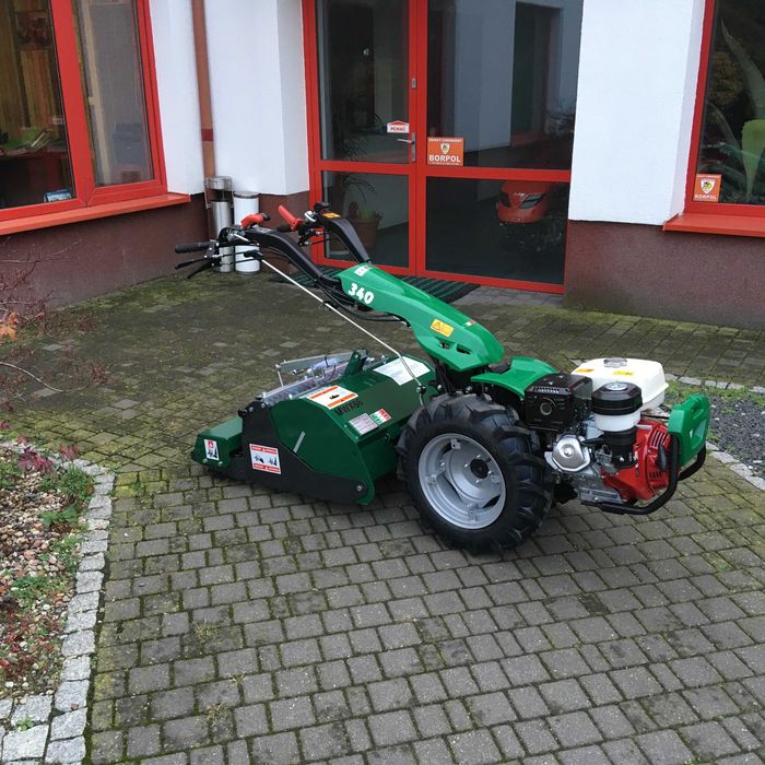 ciągnik jednoosiowy  glebogryzarka separacyjna  do ciągników ferrari