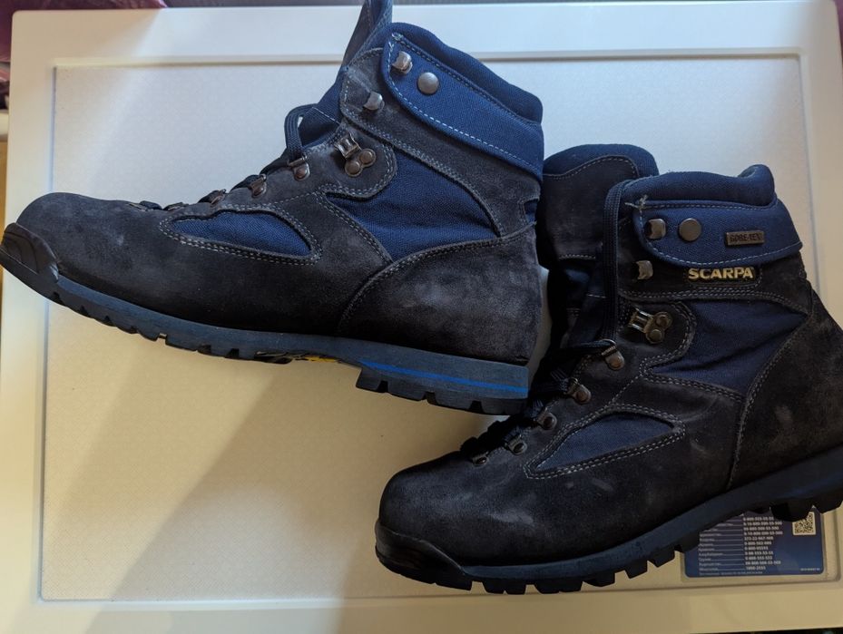 SCARPA 45-44p.Gore-tex.
