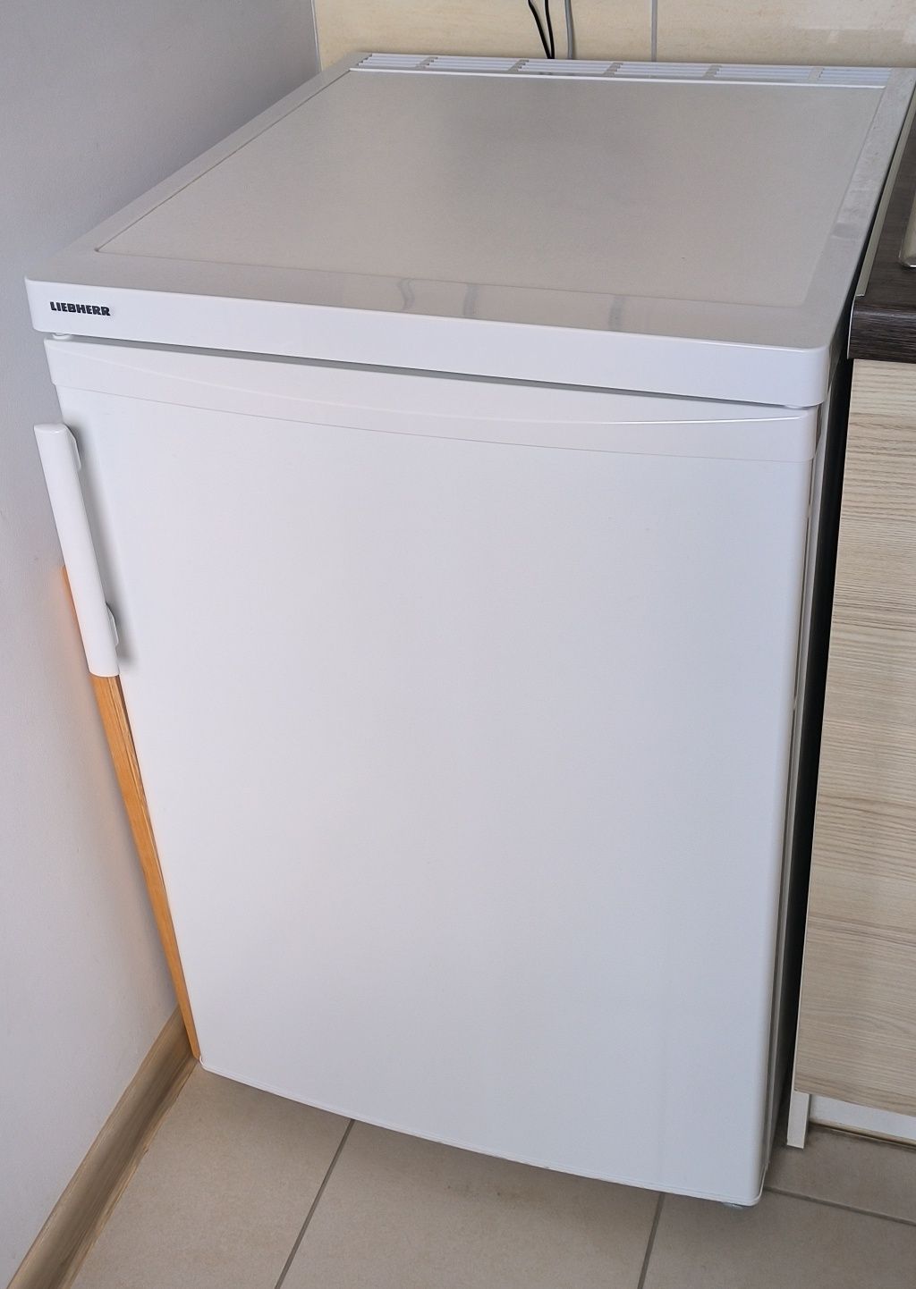 Liebherr TP 1444 - wys 85cm 2 lata