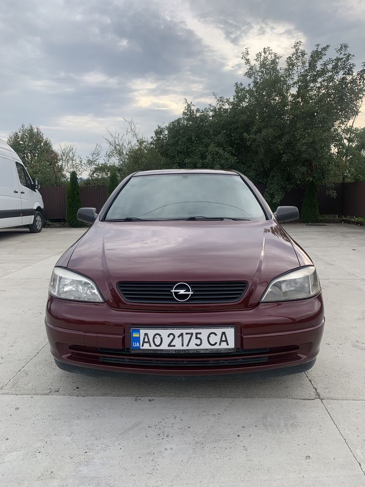 Автомобіль Opel Astra G