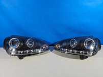 VW GOLF V 5 Lampy przód przednie RINGI LED Komplet Lewa + Prawa Europa