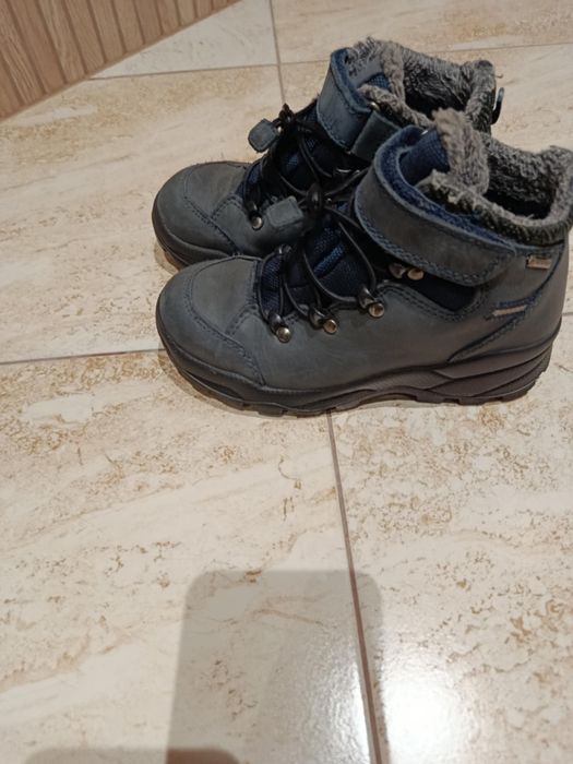 Sprzedam buty chłopięce Primigi