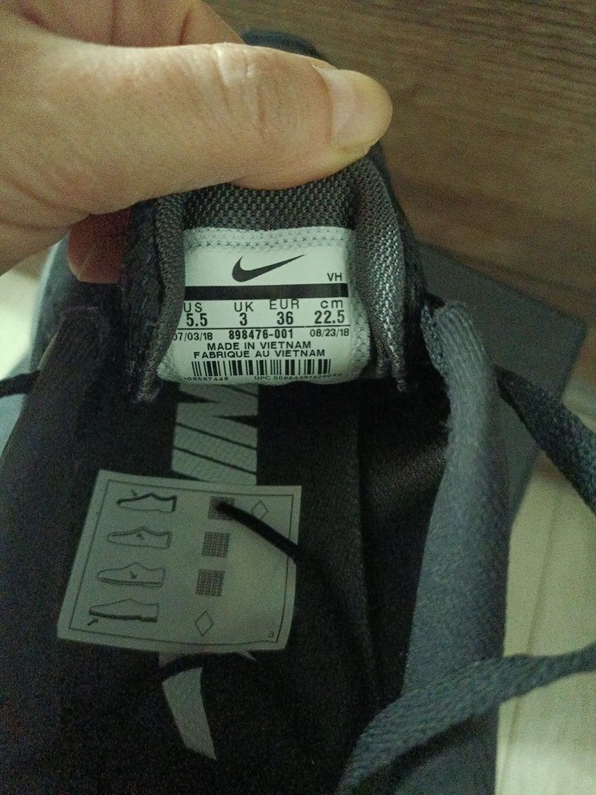 Nowe Nike r. 36 unisex