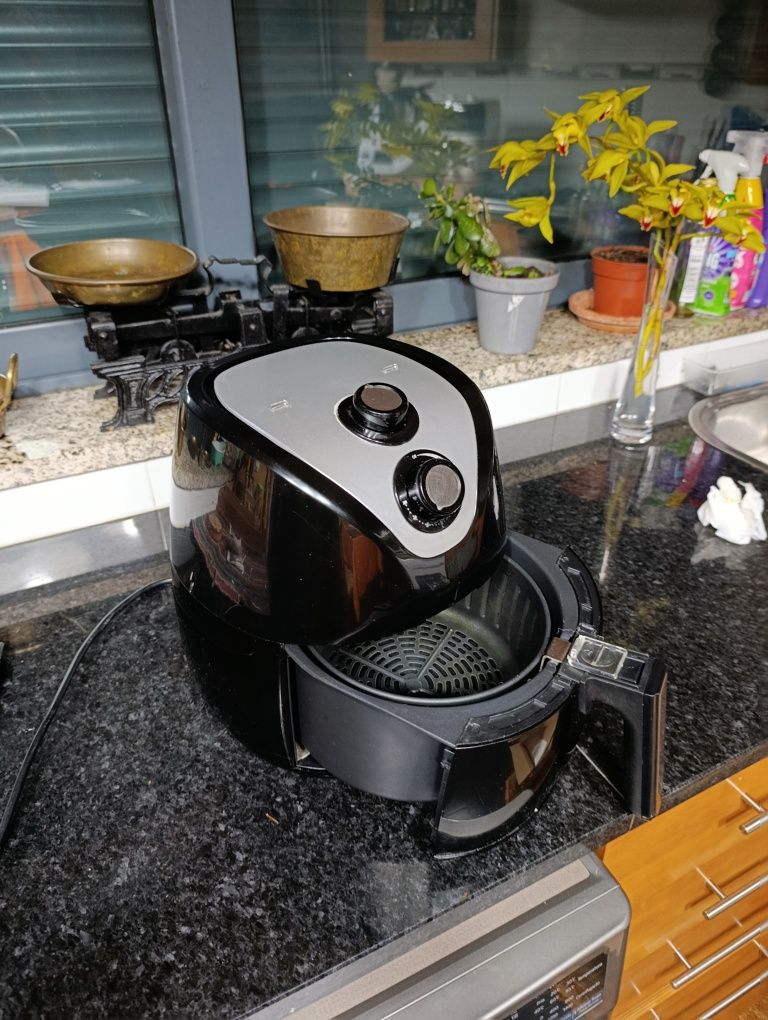Air Fryer - Fritadeira de Ar Quente
