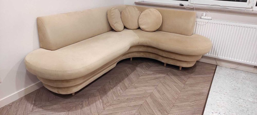 Кутовий диван у вітальню, кухню