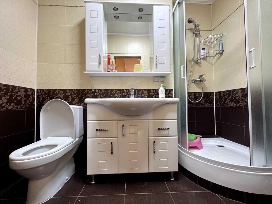 Silver Breeze, 140м2, видова 4к кв під ремонт! Дніпровська набережна 1