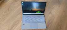 Laptop ASUS ZenBook UM431D z procesorem Ryzen 5 i ekranem Full HD