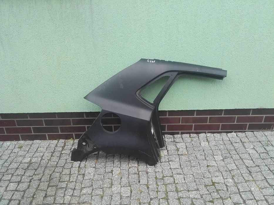 błotnik tył prawy Volkswagen VW Polo 6R 2009-> nr4088