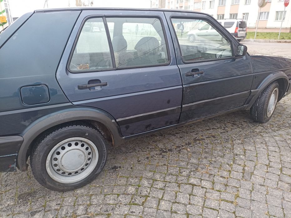 Продам гольф 2 на повному ходу