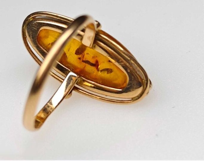 Каблучка з бурштином часів ссср
