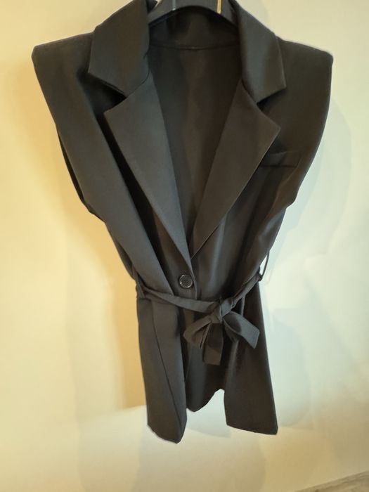 Nowy garnitur damski 38/42