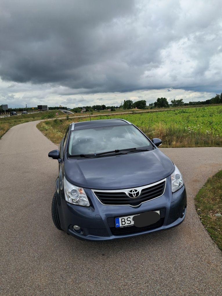 Toyota Avensis t27