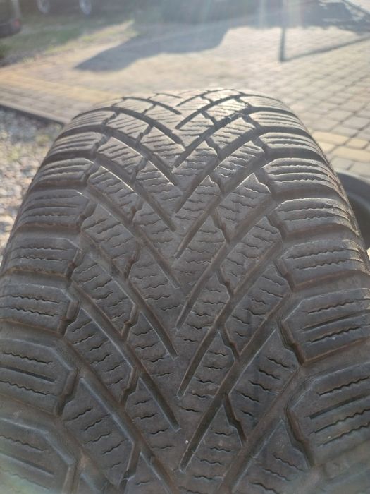 Opony Zimowe Continental 195/65R15 95T