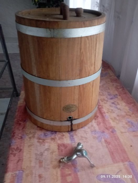 Бочка дубова під вино 30 л