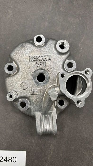 Głowica Yamaha TZR 125. 1987-91 [2480]