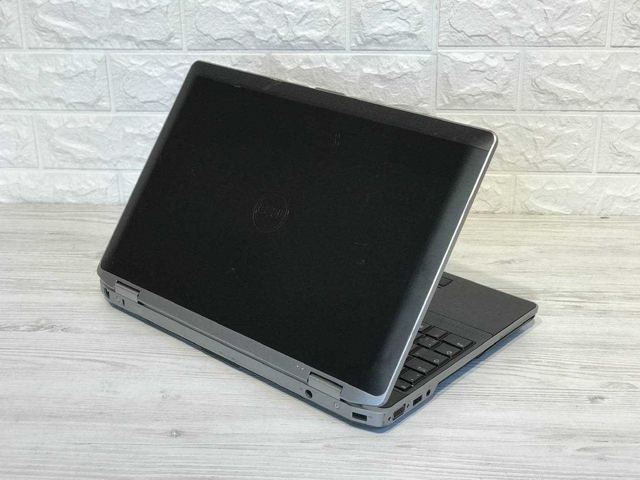 Продам гарний ноутбук Dell e6530  DDR 500 Gb ще на гарантії