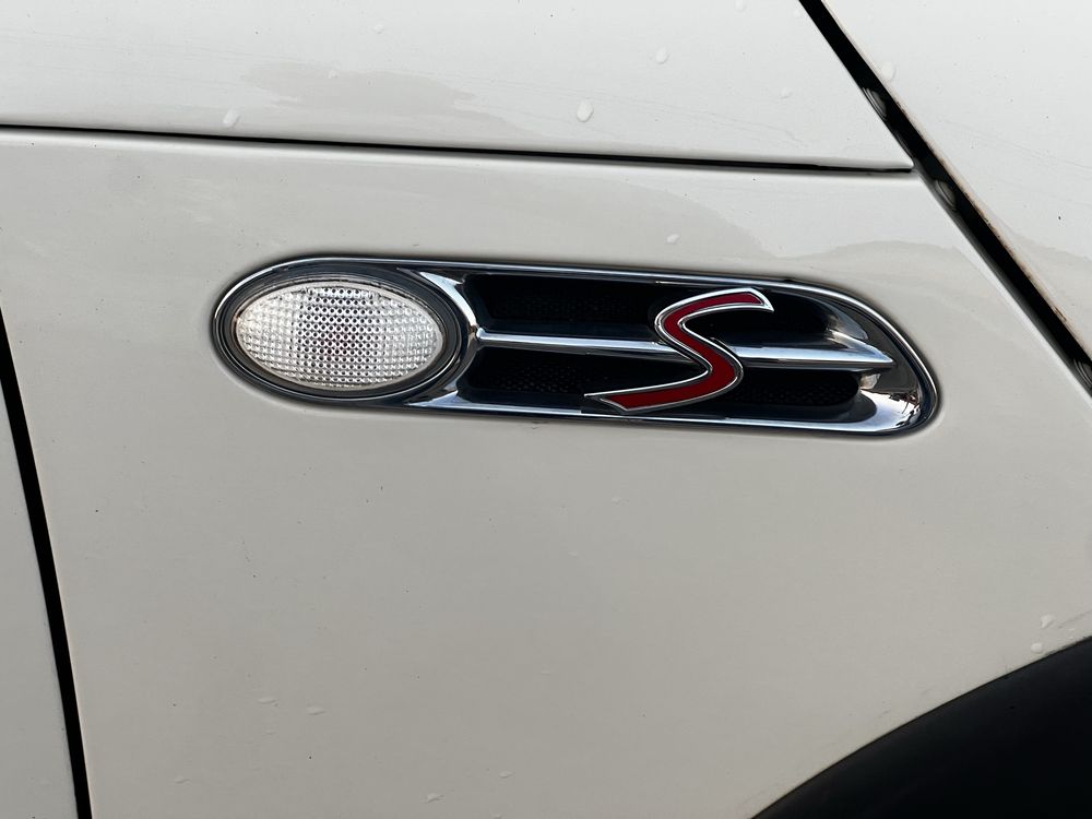 Mini Cooper s cabrio 170 cvs turbo