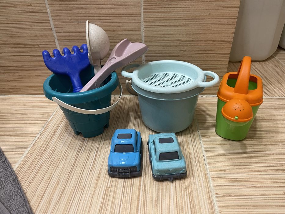 Іграшки для піску