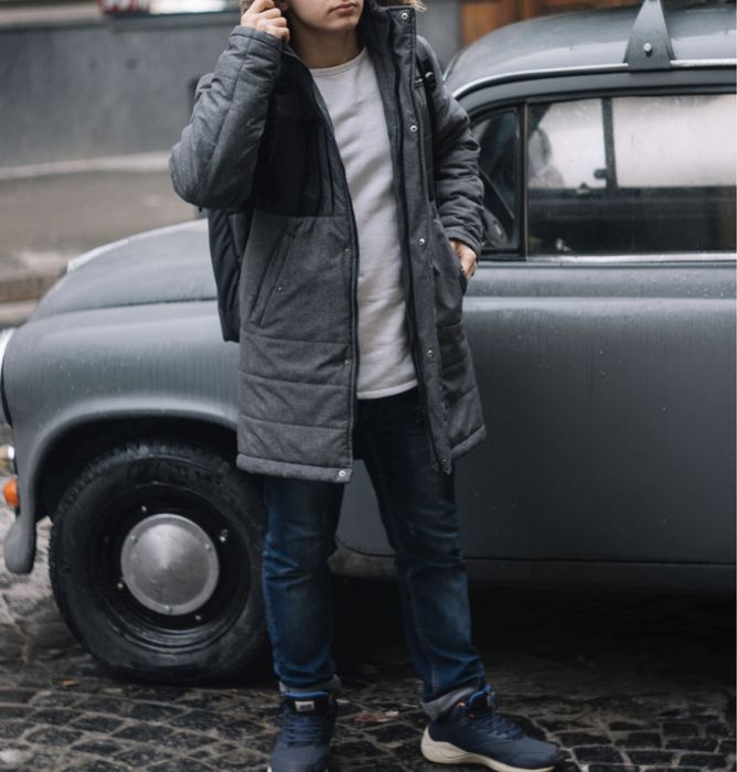 Зимова чоловіча куртка, пуховик