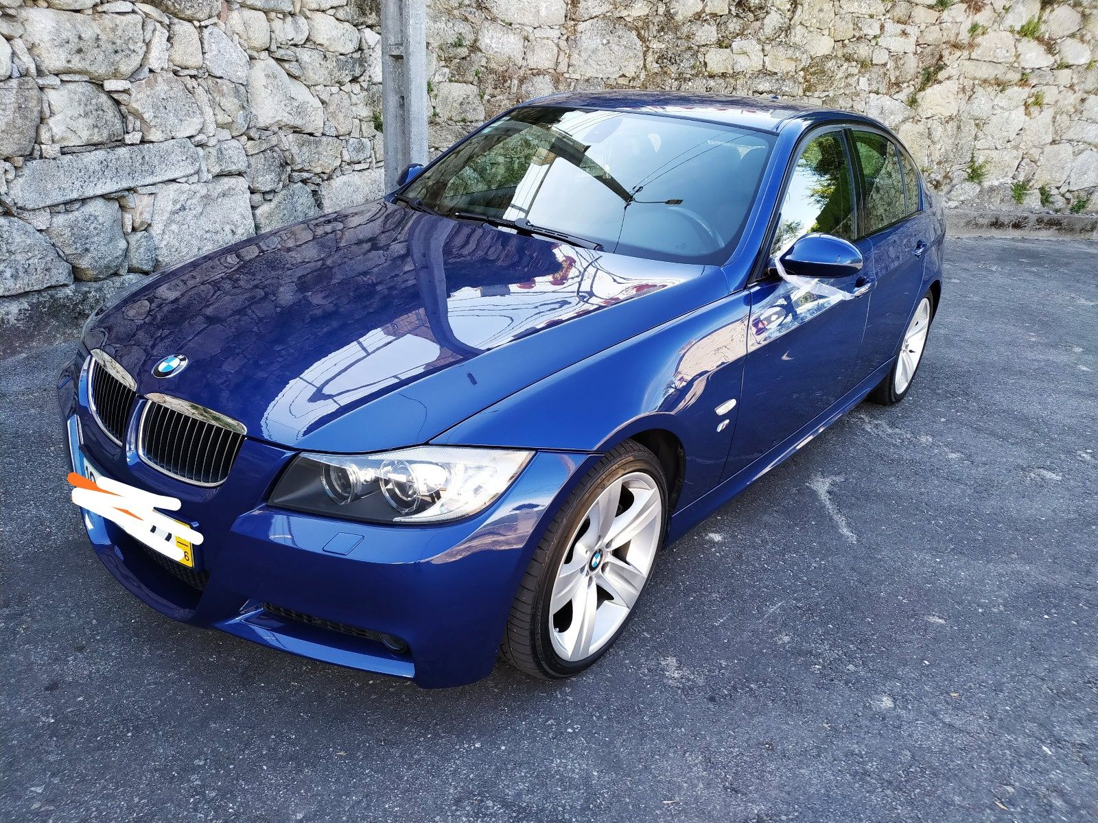 BMW e90 pack M  163cv