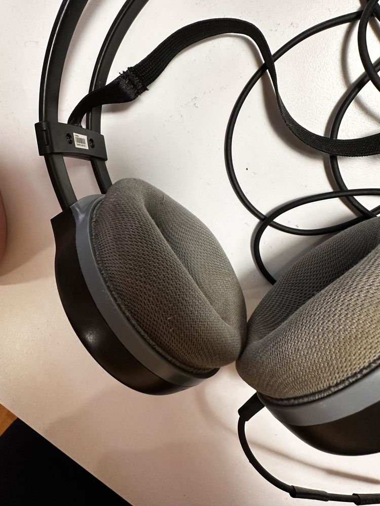 Sluchawki AKG K512