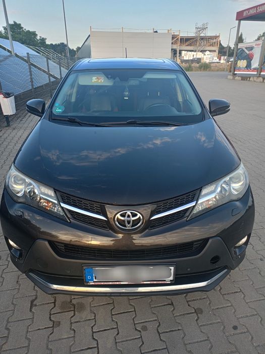 Toyota RAV-4 2.2 D4D 13r 4x4 automat nie działa sprowadzony wysyłka