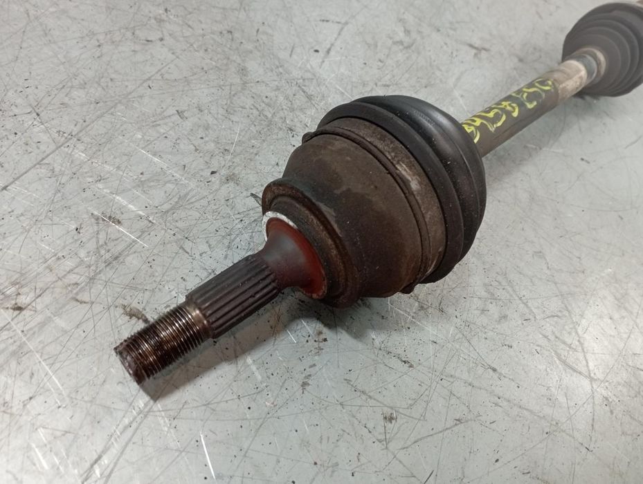 Transmissão frente esquerda CITROËN C3 III (SX)