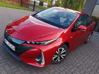 Toyota Prius Prime PLUG-IN najbogatsza wersja super stan