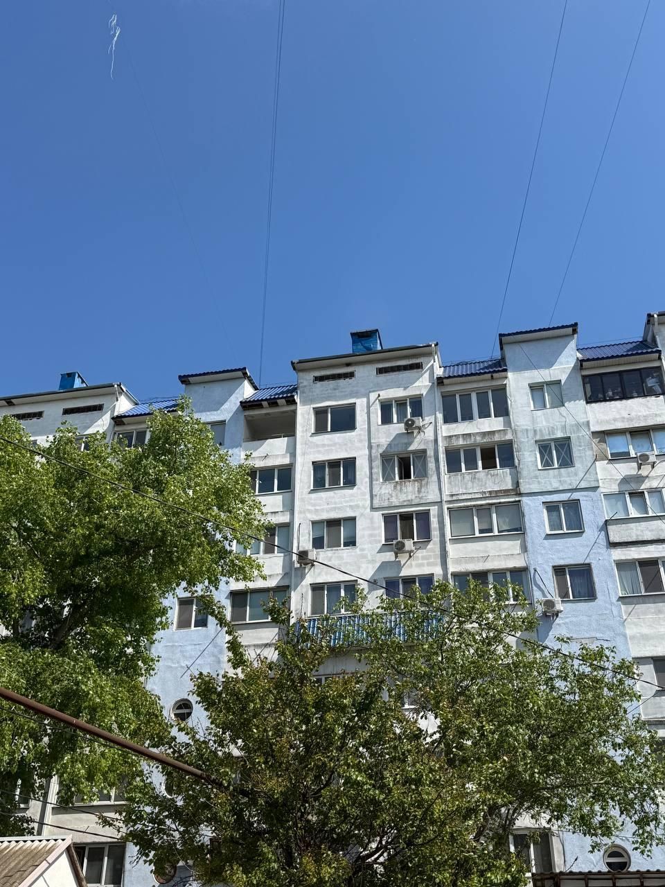 Продам большую 2-х комнатную квартиру на Парковой.(139-857)