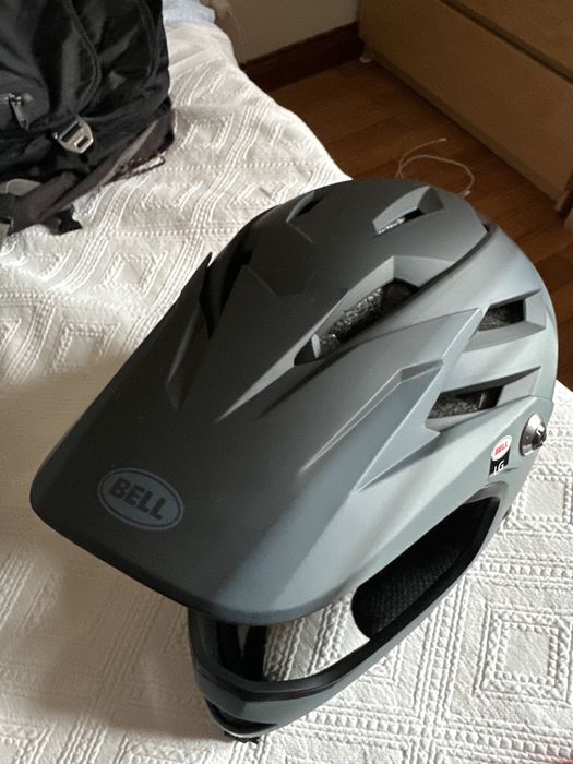 Capacete BTT BELL