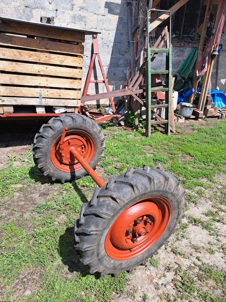 Oś  od wozu koła  7.50 R 20 , 6.50 R 16 C / 6.0 R 15, przyczepki