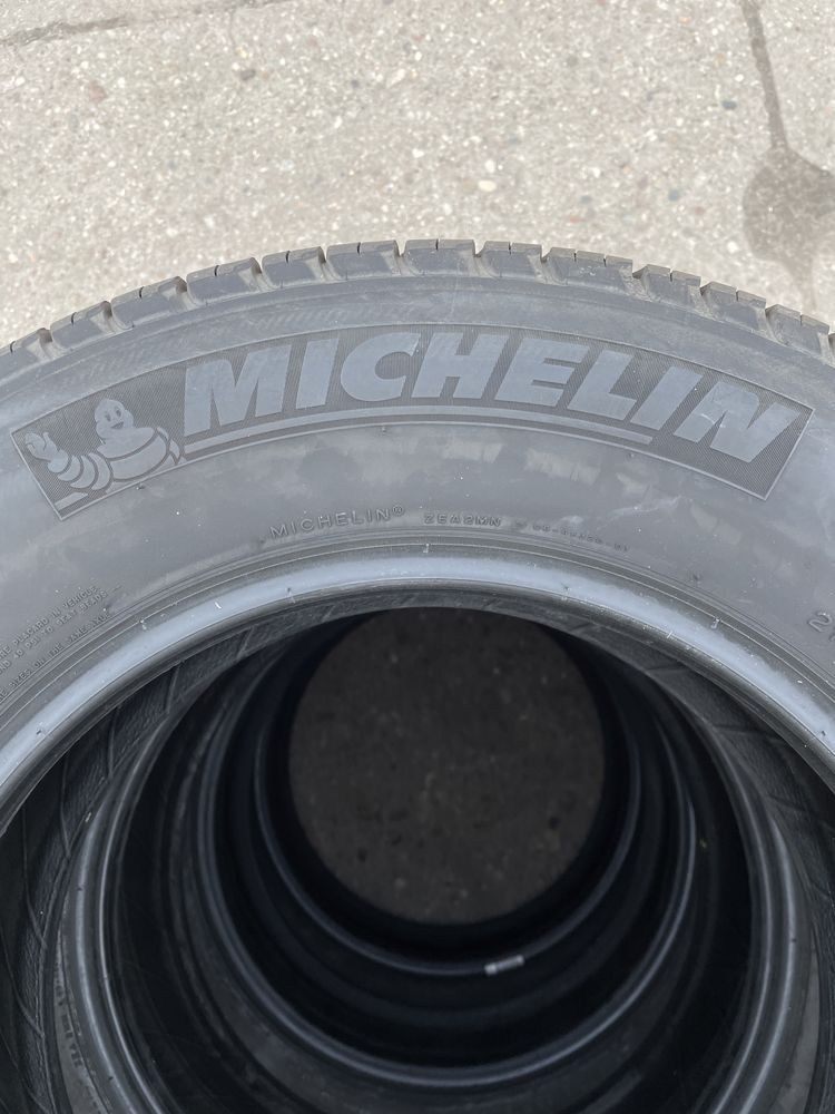 Opony Michelin 215/65r16 98H Latitude Tour HP - 4szt wielosezonowe