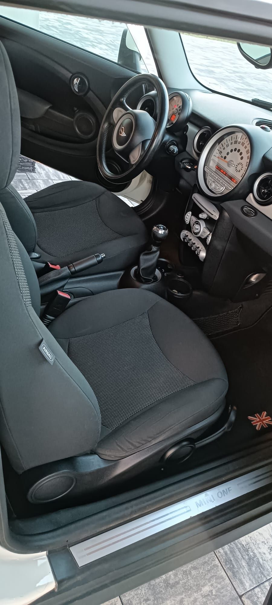 Mini Cooper "Martini"