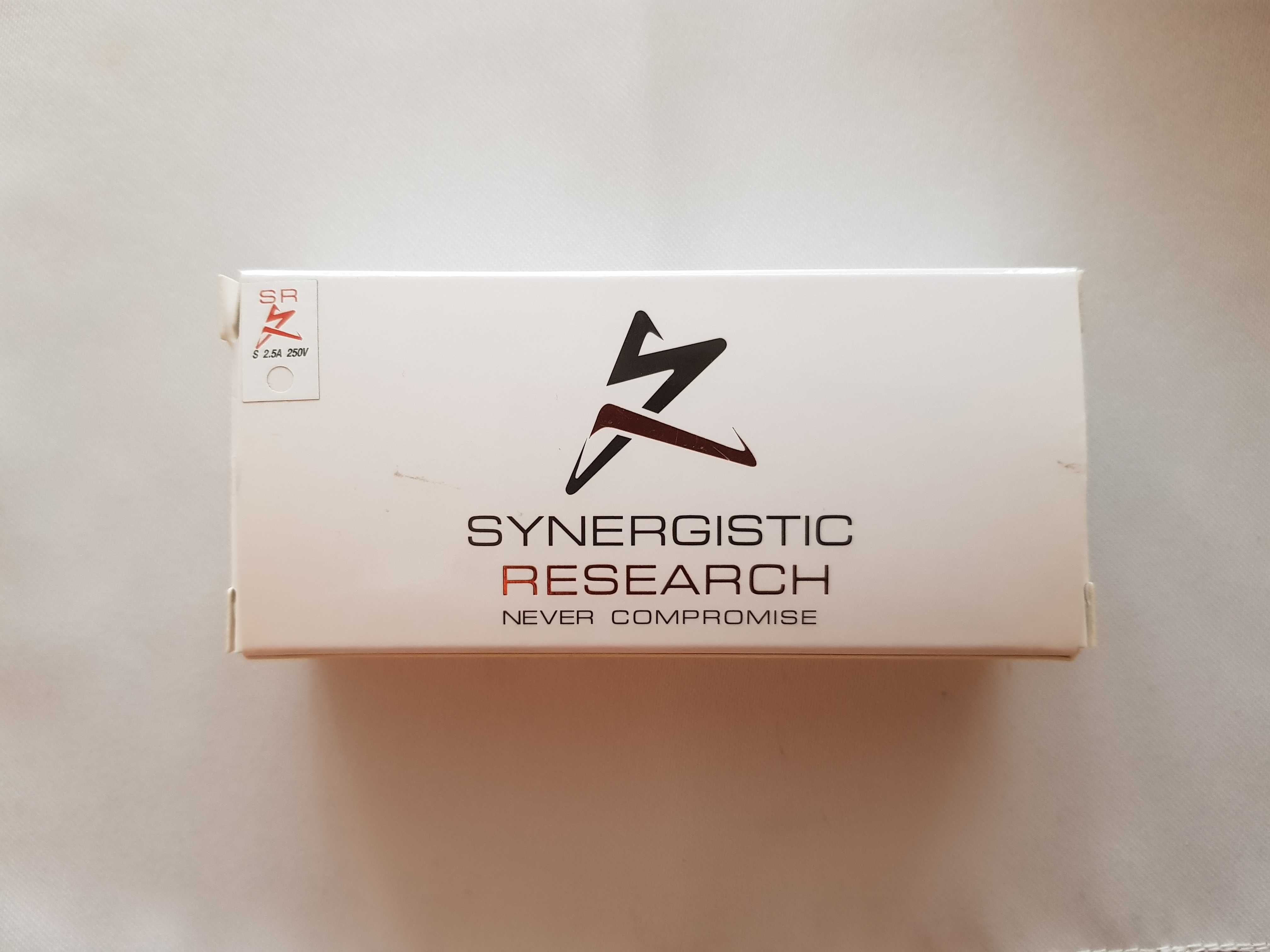 Bezpiecznik Synergistic Research Orange