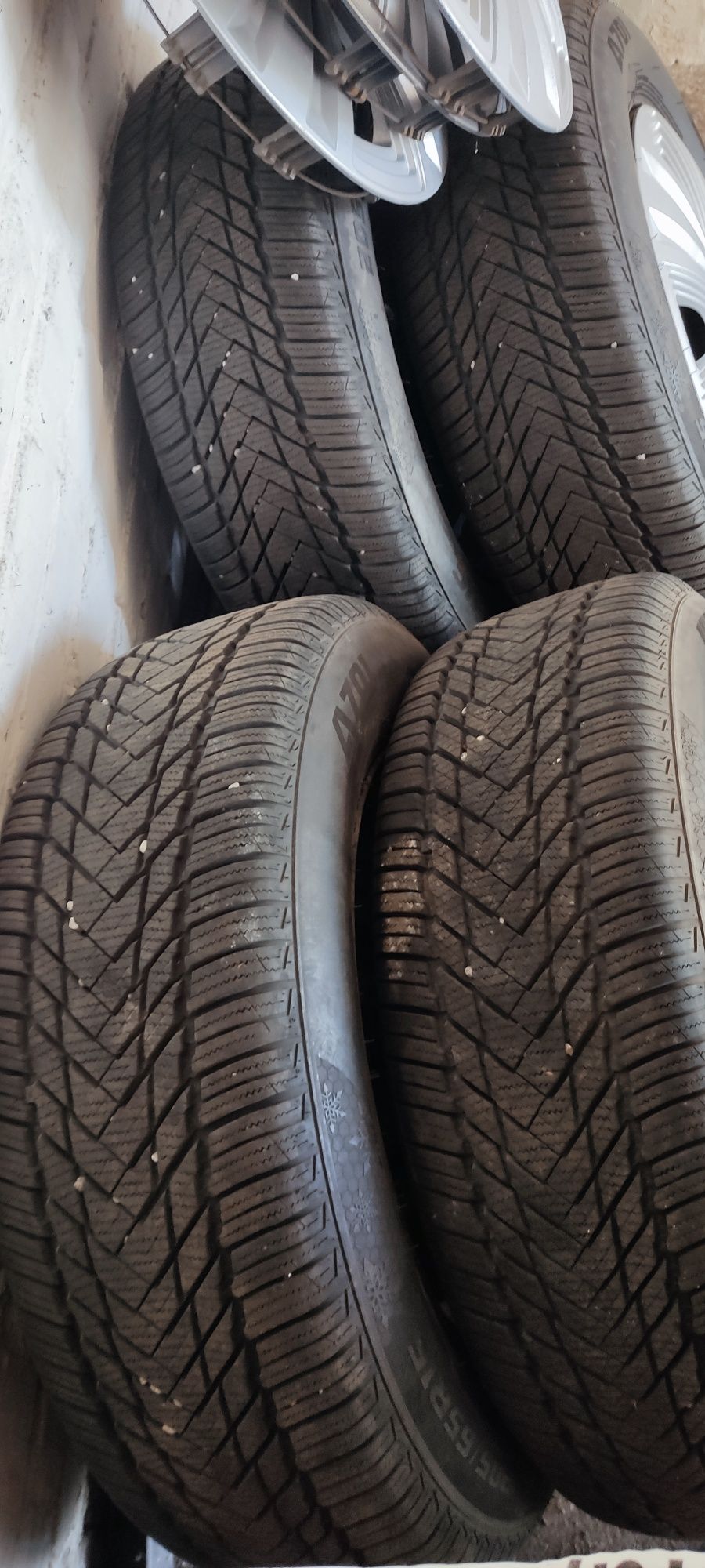 Комплект зима R15 205/65 5/112