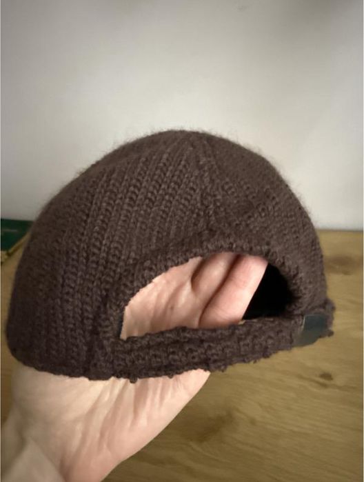 Кепка коричнева утеплена жіноча