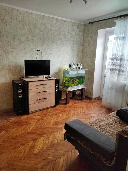Продам 1к квартиру 8 хвилин пішки Метро ХТЗ