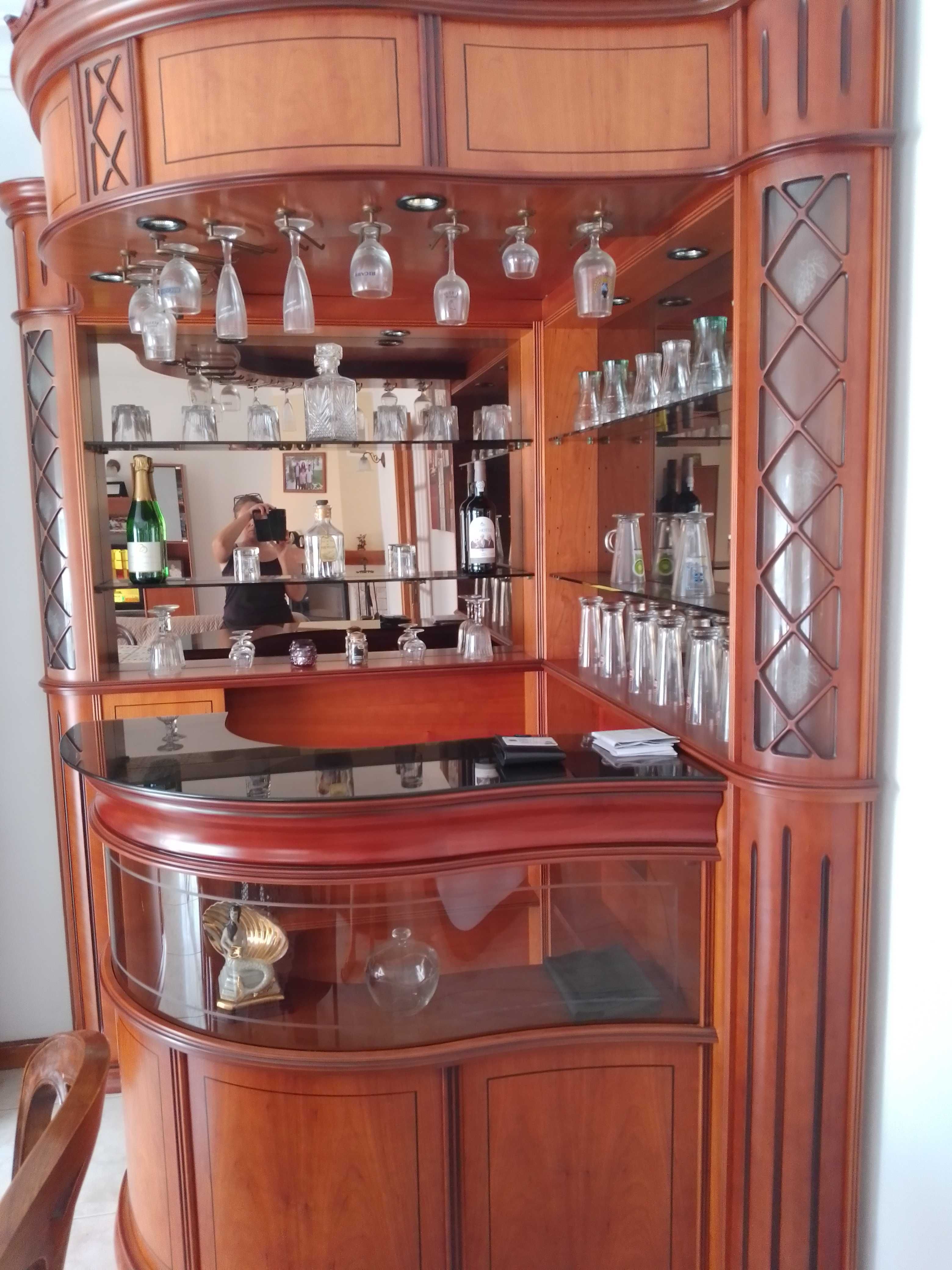 bar canto cerejeira
