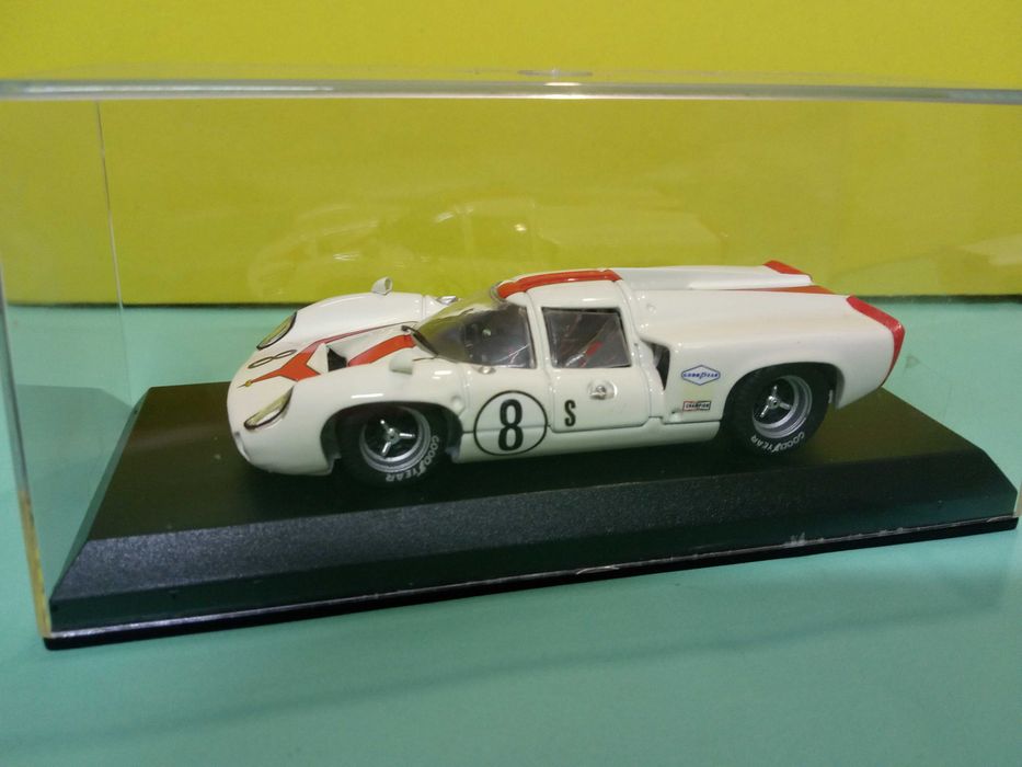 Miniaturas 1.43, 1.24, 1.18