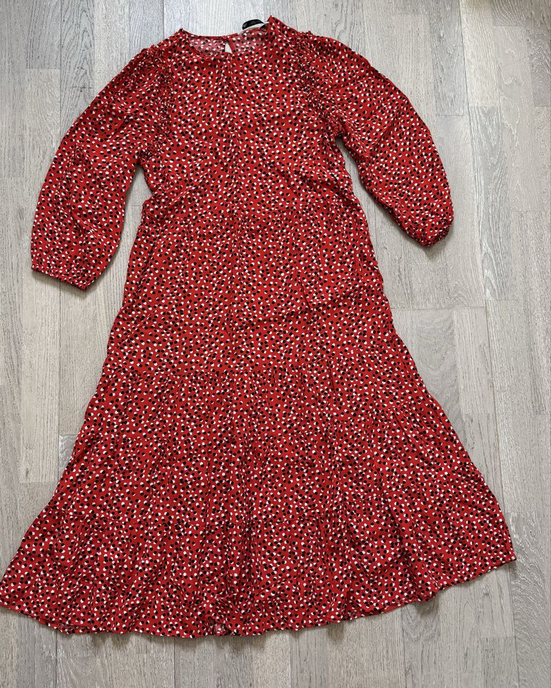Легке плаття Zara