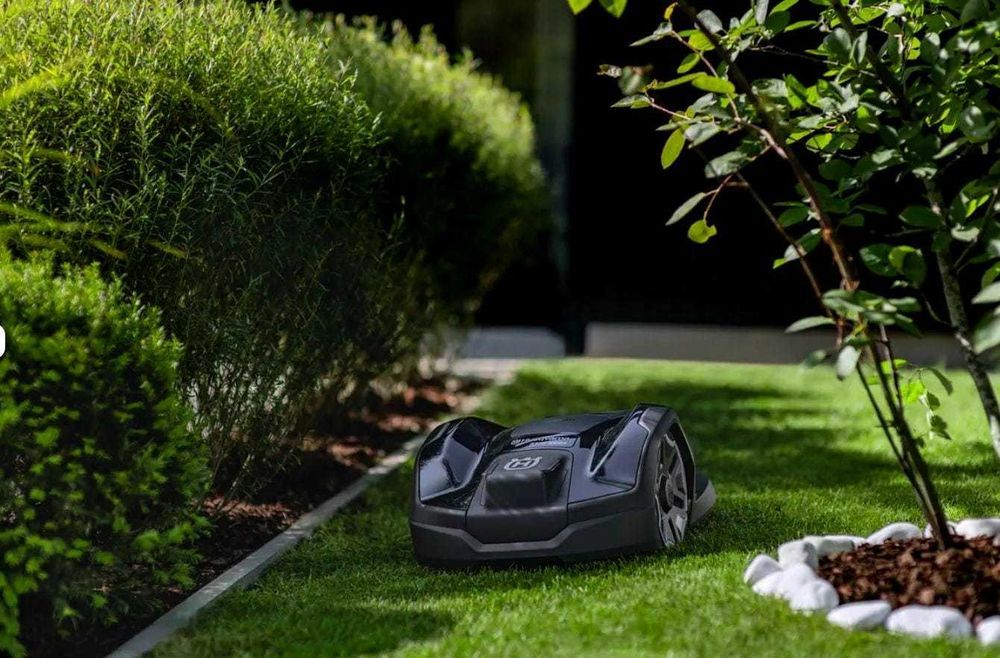 Robot Koszący Kosiarka Automatyczna Automower® AM310E NERA