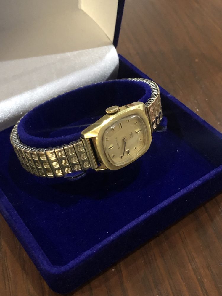 Zabytkowy szwajcarski zegarek damski Certina Club 2000 Vintage