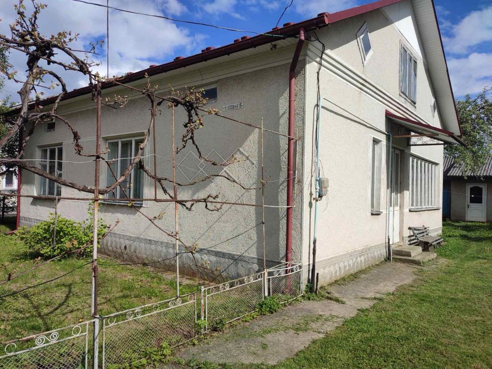 Будинок у с. Цінева