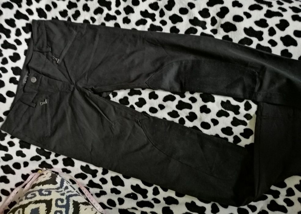 NEW YORKER _ spodnie zwężane rurki cygaretki skinny z wstawką zamszową