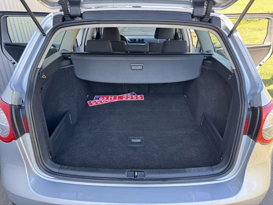 Volkswagen Passat 1.4 tsi автомат з Швейцарії