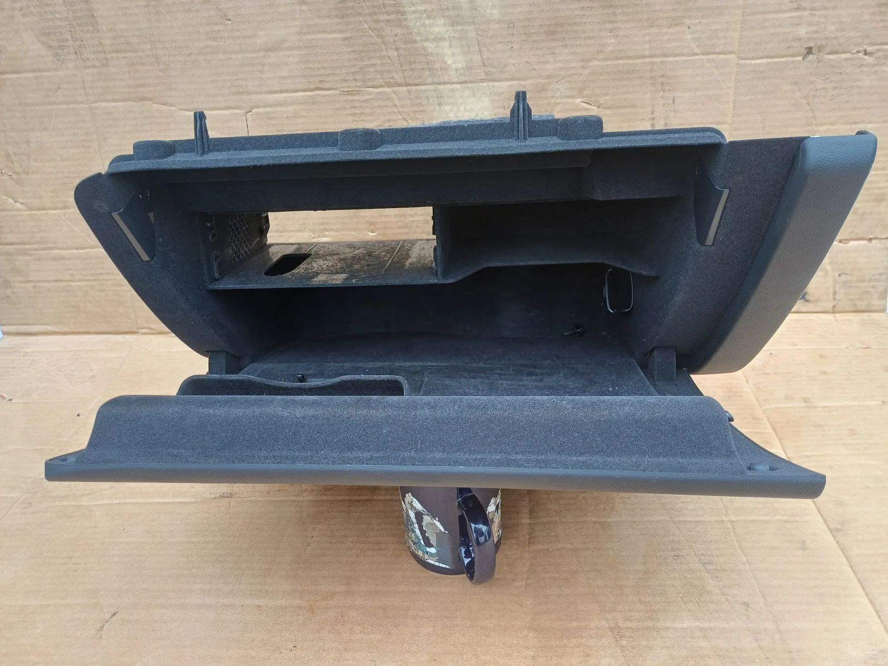 Audi A4 B8 A5 8T 07-11 schowek pasażera EU 8K1857035A