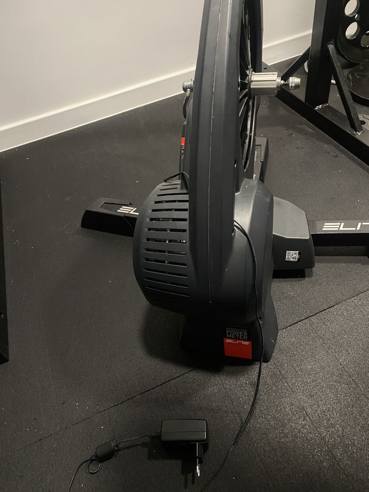 Trenażer Elite Direto XR Akcesoria podstawka