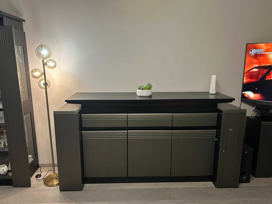 Zestaw mebli do salonu, komoda/witryna/stolik RTV, czarne drewno