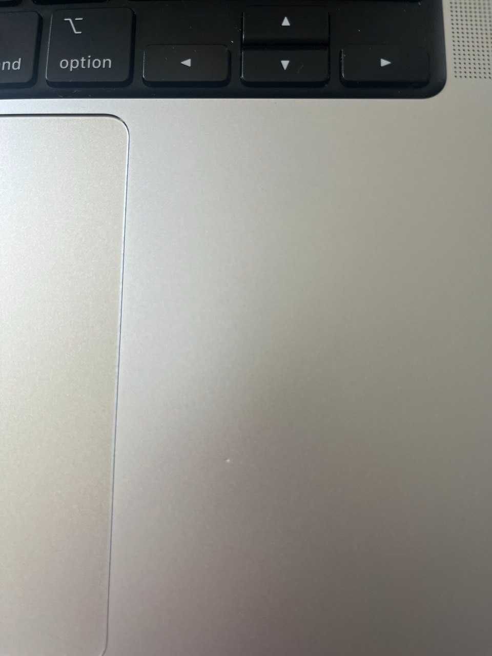 Macbook pro 16 m1 pro 16gb 1Tb