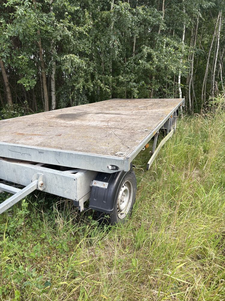Laweta dwuosiowa z obrotnicą – solidna, ocynkowana